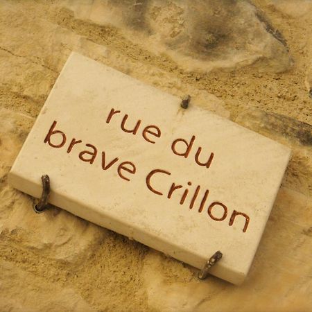 Le Crillon Hotel Murs  Luaran gambar