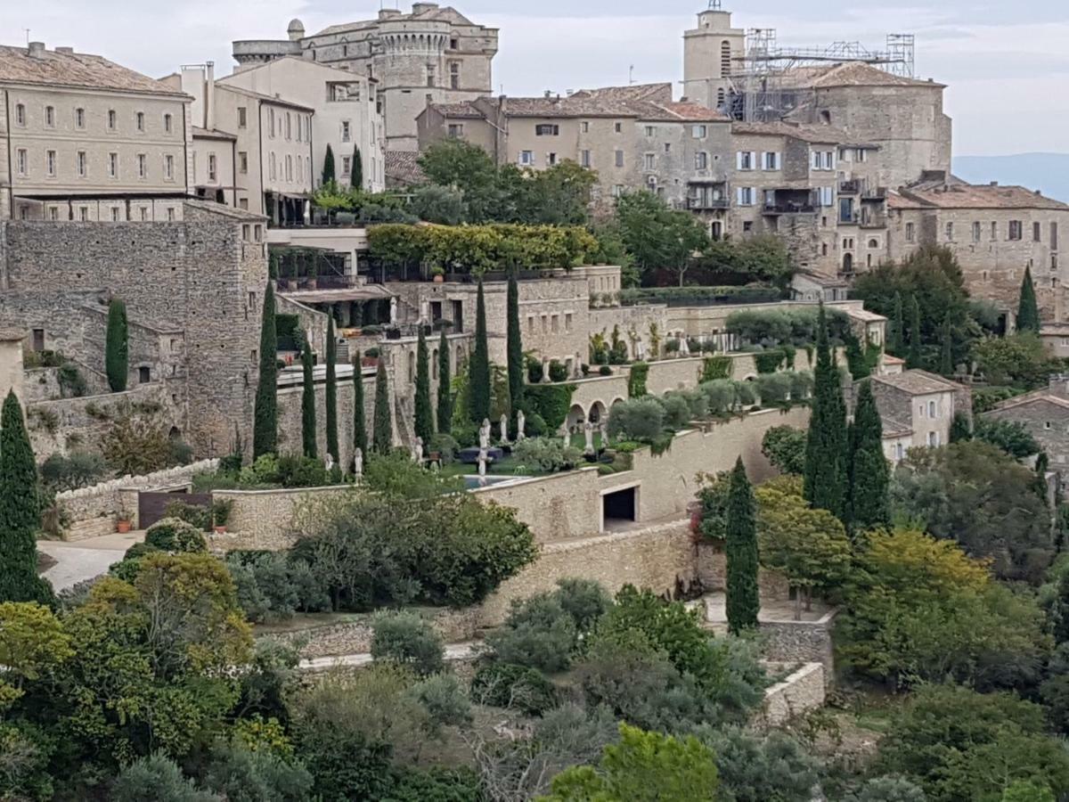 Le Crillon Hotel Murs  Luaran gambar